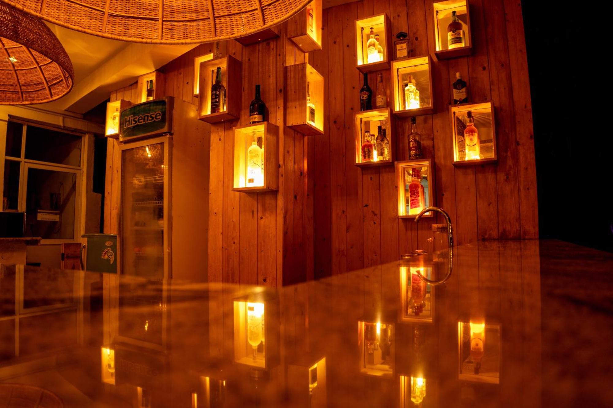 Peacock Beach Hotel Unawatuna Dış mekan fotoğraf