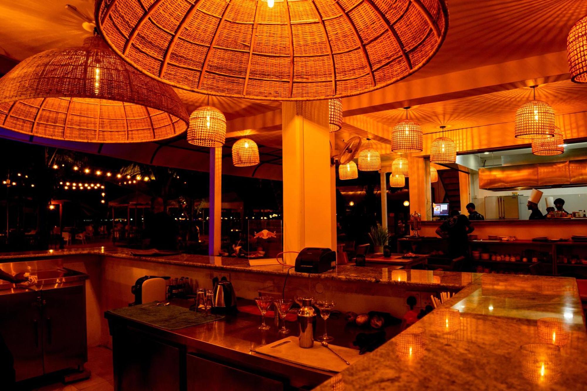 Peacock Beach Hotel Unawatuna Dış mekan fotoğraf