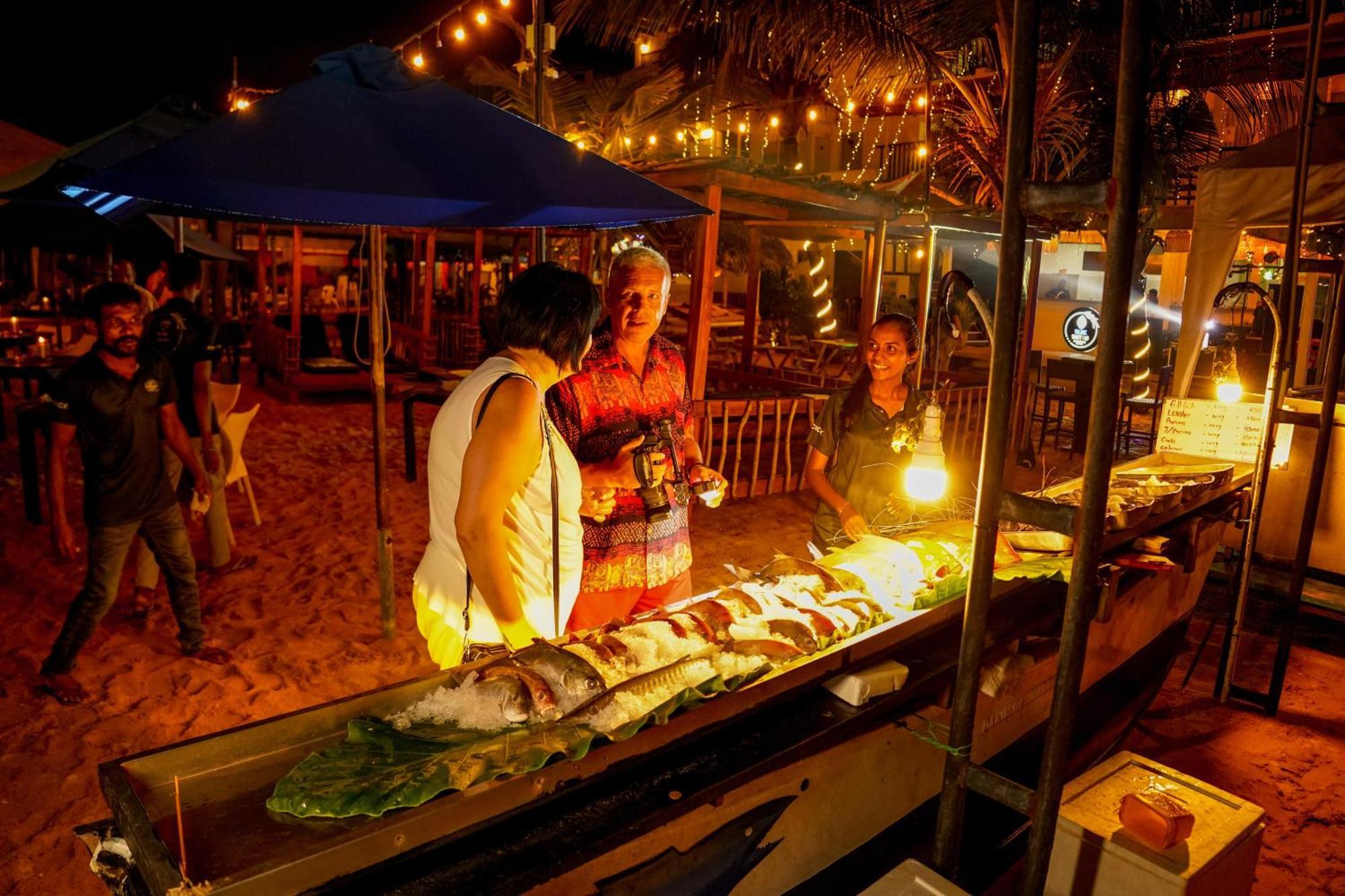 Peacock Beach Hotel Unawatuna Dış mekan fotoğraf
