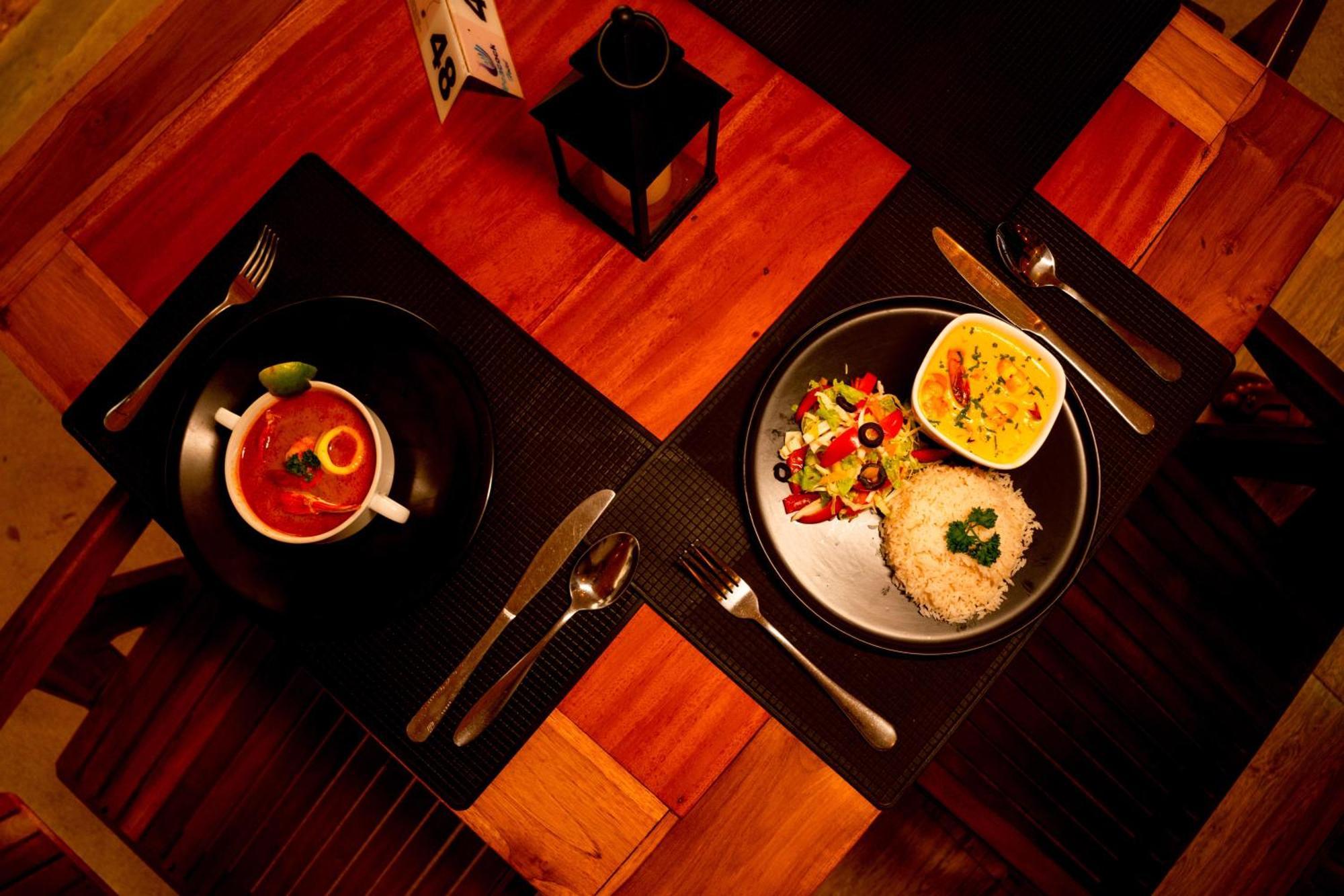 Peacock Beach Hotel Unawatuna Dış mekan fotoğraf