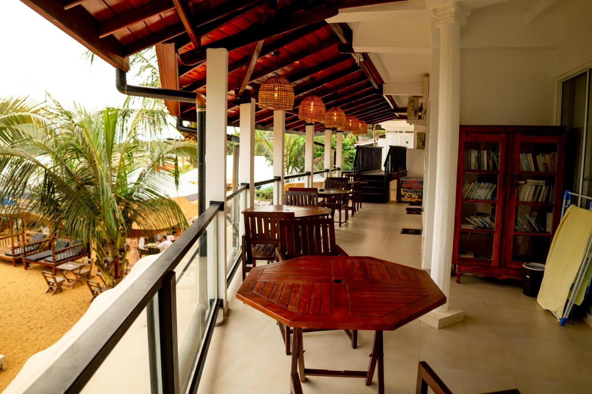 Peacock Beach Hotel Unawatuna Dış mekan fotoğraf