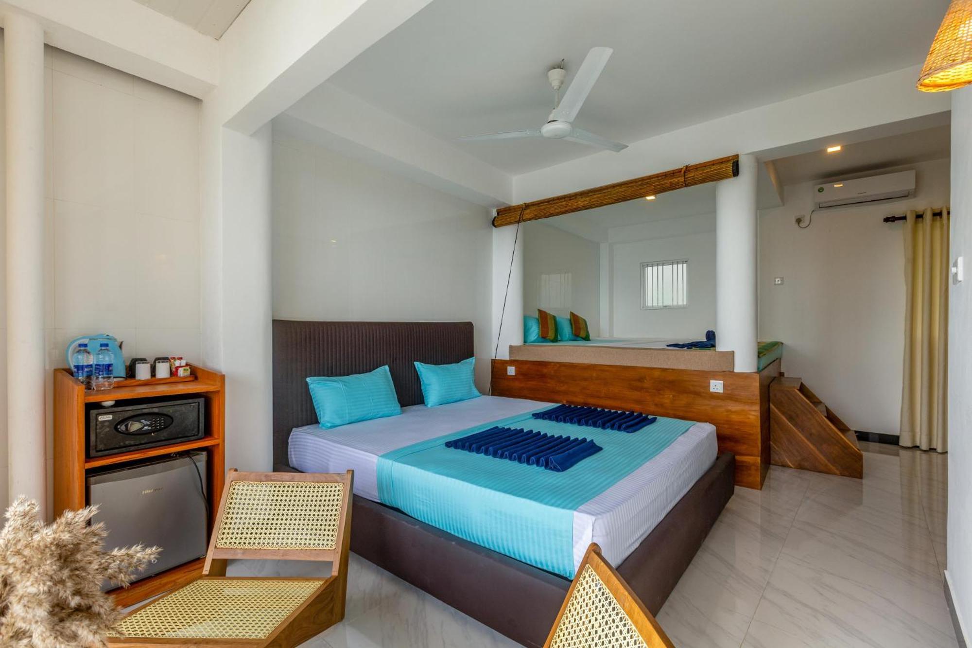 Peacock Beach Hotel Unawatuna Dış mekan fotoğraf