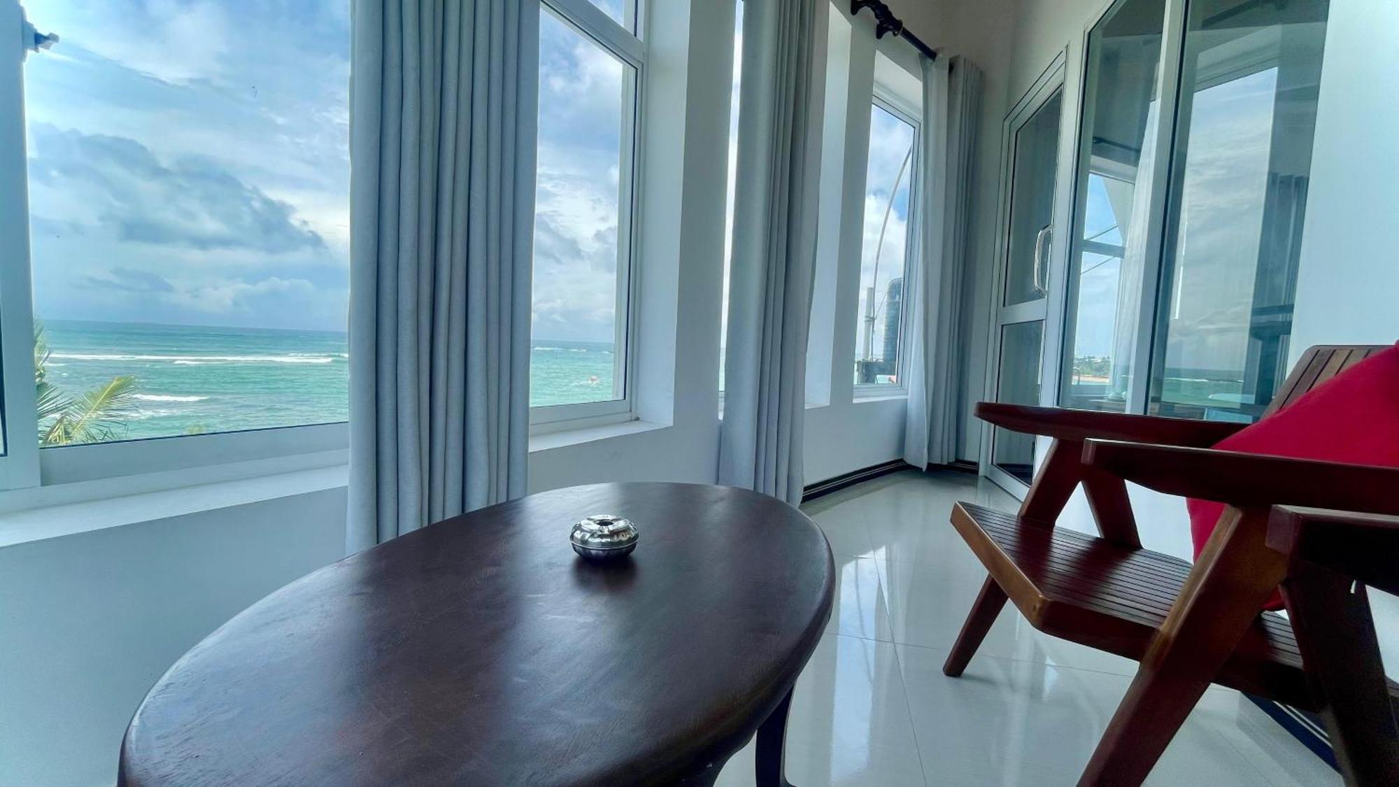 Peacock Beach Hotel Unawatuna Dış mekan fotoğraf